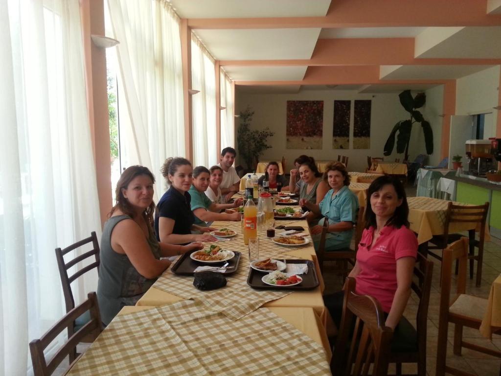 Ipsos Beach Hotel Buitenkant foto