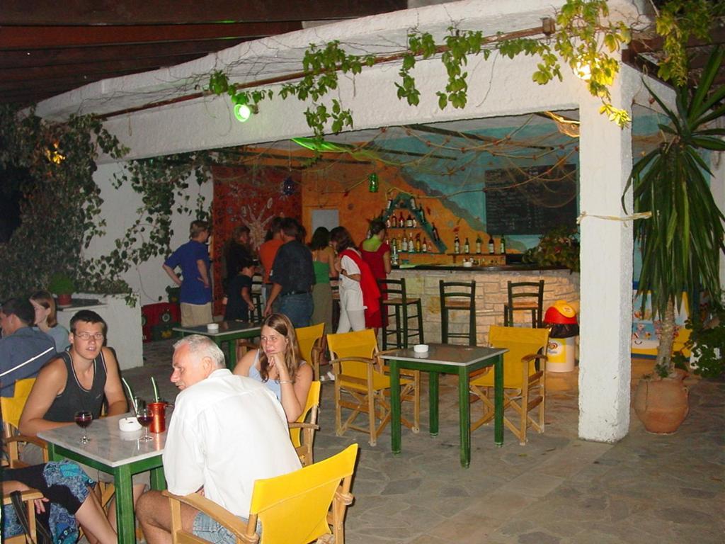 Ipsos Beach Hotel Buitenkant foto