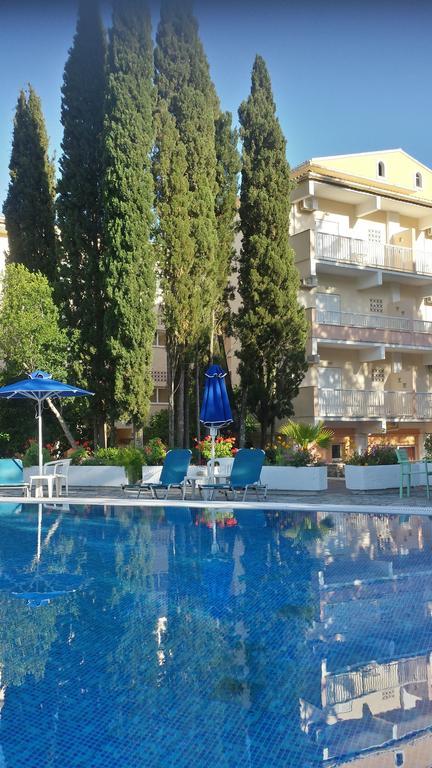 Ipsos Beach Hotel Buitenkant foto